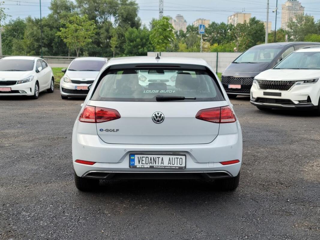 Volkswagen E-Golf (2018)