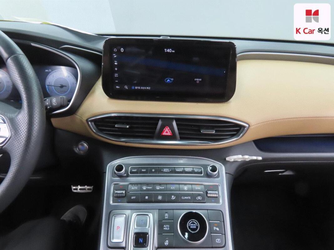 Hyundai SantaFe (2023)
