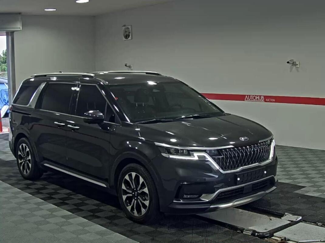 Kia Carnival (2020)