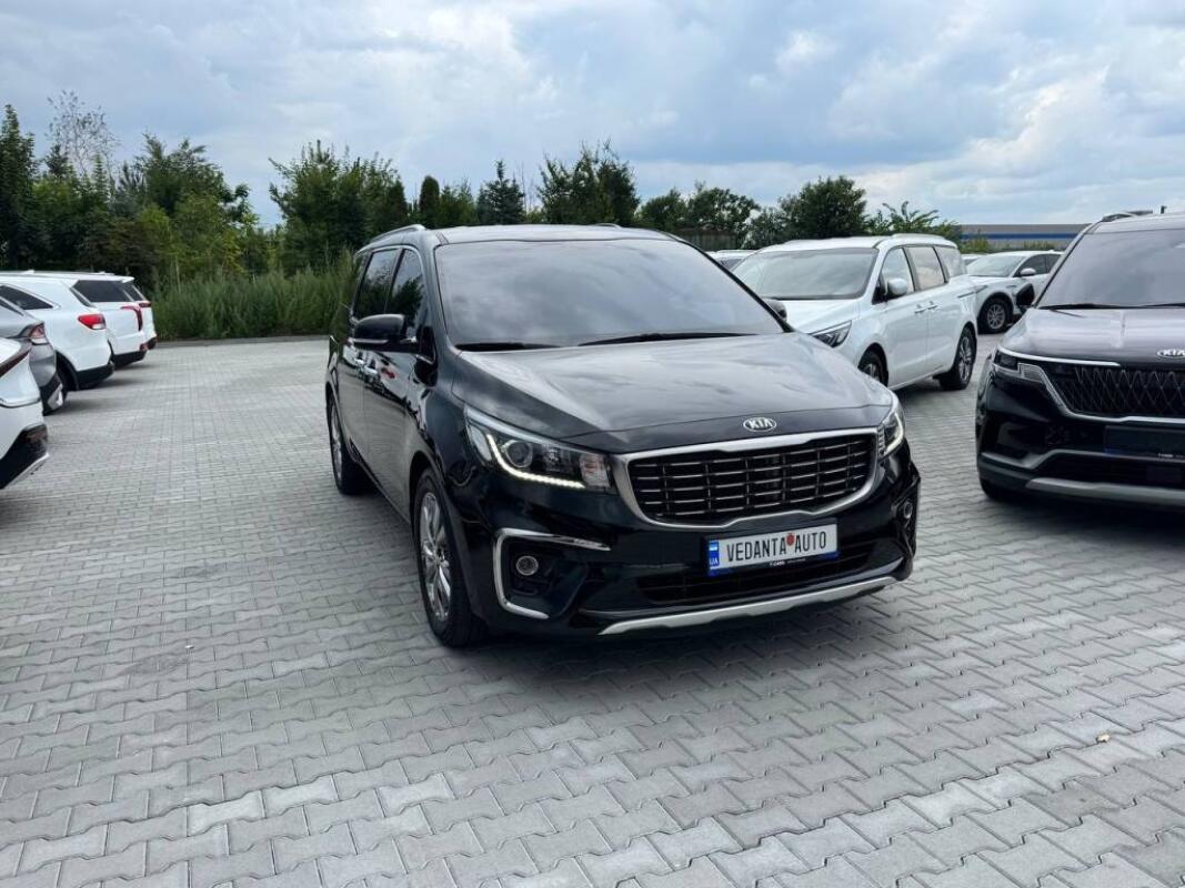 Kia Carnival (2018)